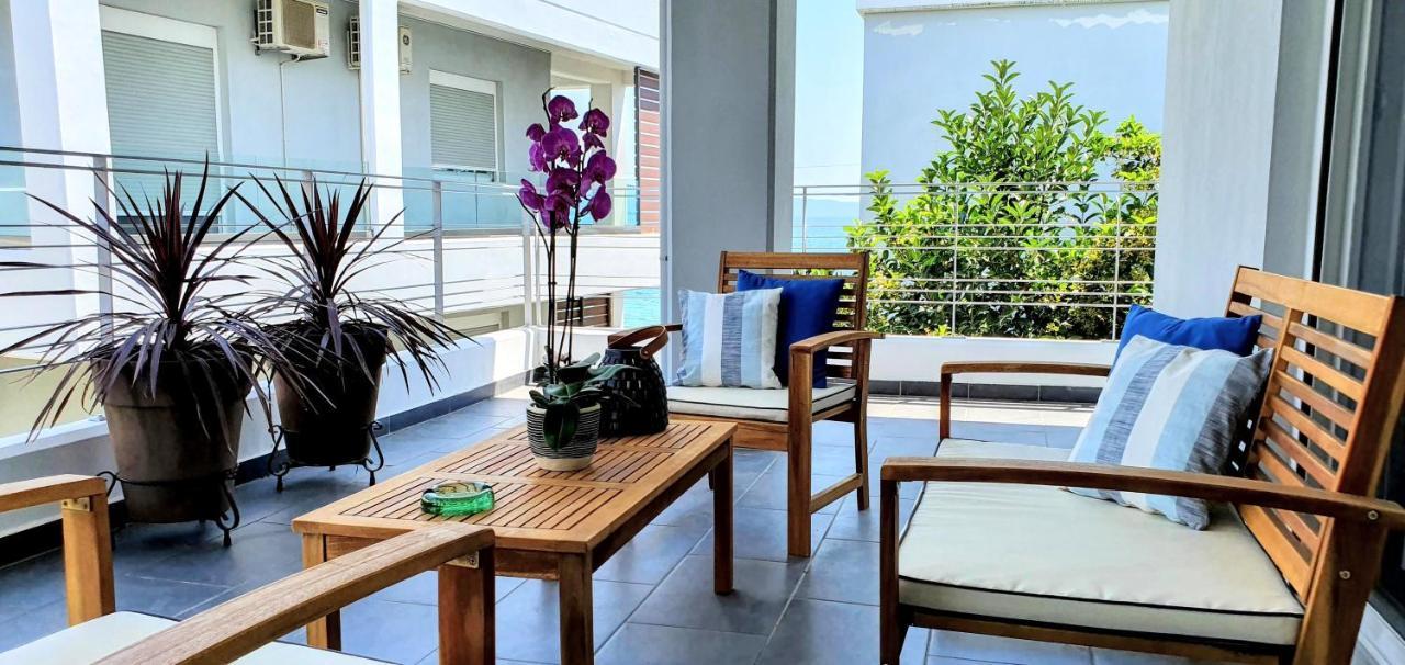 Вилла Amare Luxury Living Волос Экстерьер фото